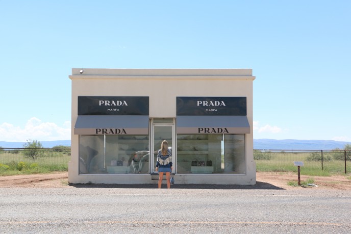 elshanesworld  a blog for the power chick who wants it all! - BEEN THERE: PRADA  MARFA